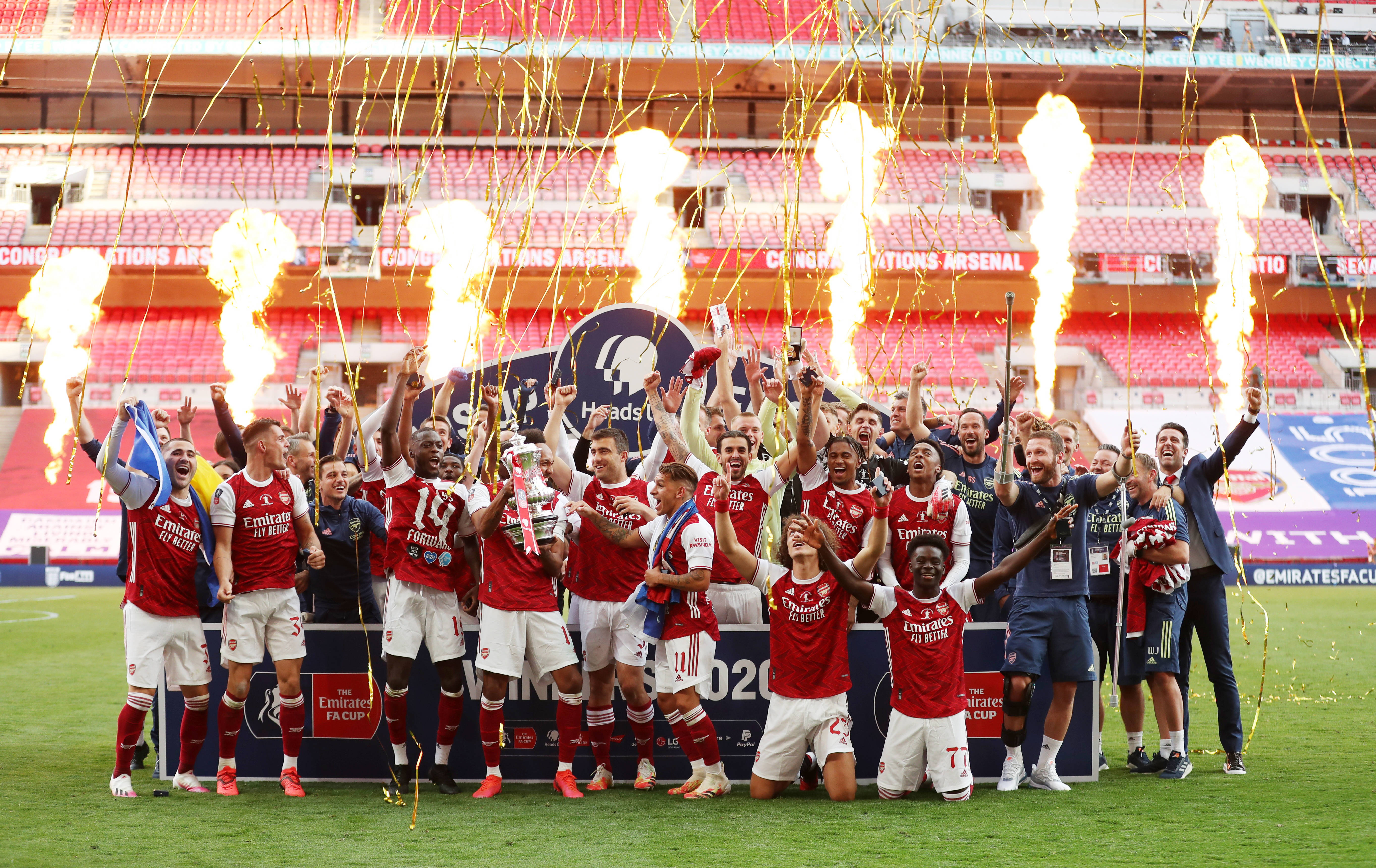 阿隆索生死战！不胜曼城或下课，皇马寻找替代者，齐祖渣叔二选一