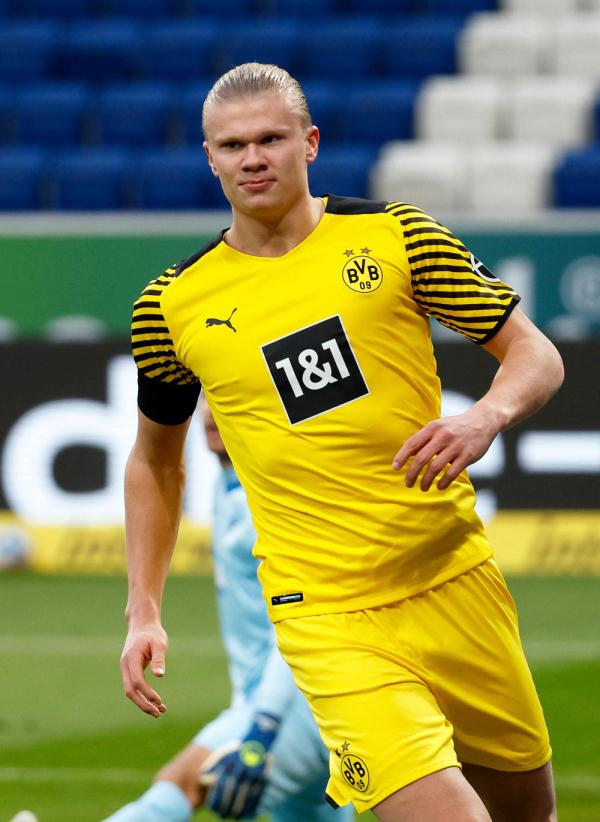 现代快报：“苏超”决赛带动南京26.2亿元消费