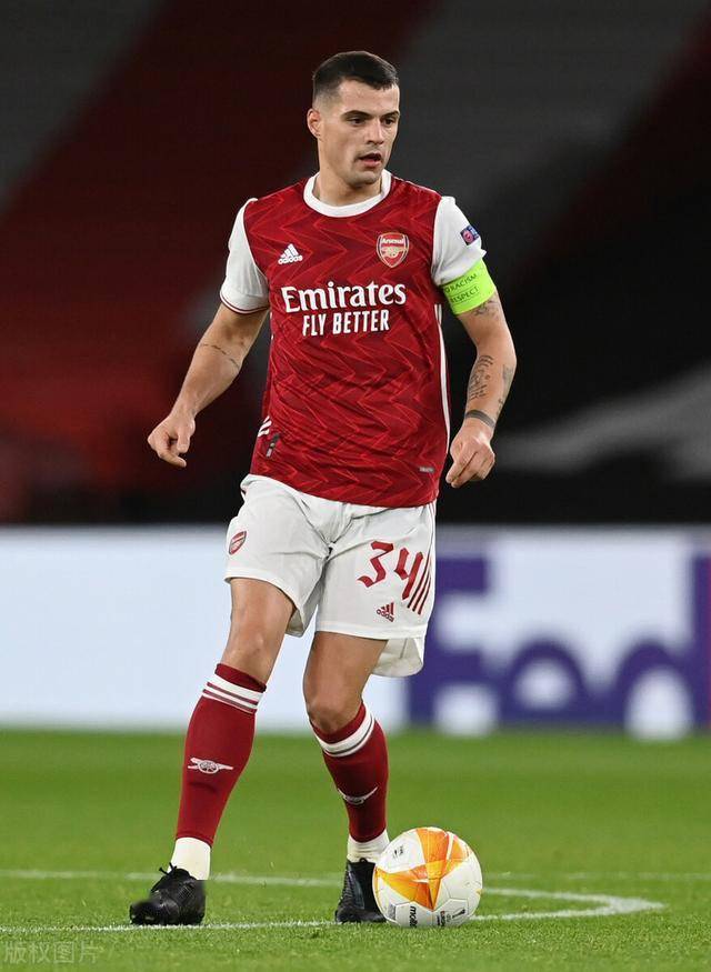 意甲：国际米兰状态回暖，科莫近期表现稳定